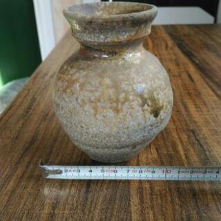 小さい花瓶