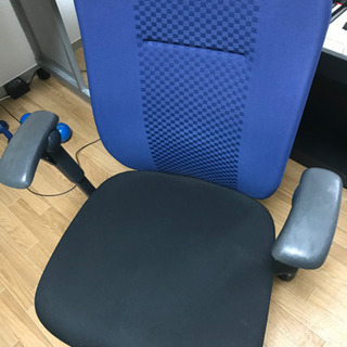 デスクチェア