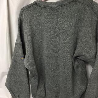 ＜タグ付き未使用品＞ NCAA  スウェット/トレーナー　L　（7900円相当）グレーの画像