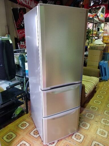 YAMADA HERB Relax ヤマダ電機 3ドア 380L 冷蔵庫 YRZ-F38C1 まん中野菜室 強化ガラス棚 省エネ 2015年製