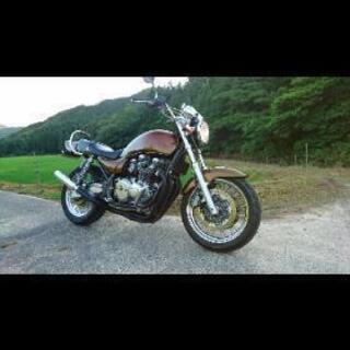 ゼファー750RS