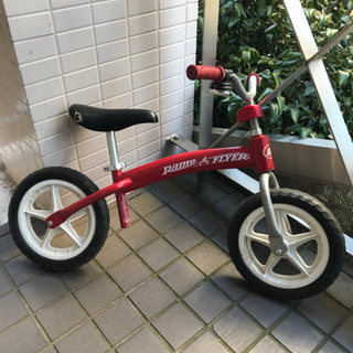 バランスバイク　RADIO FLYER