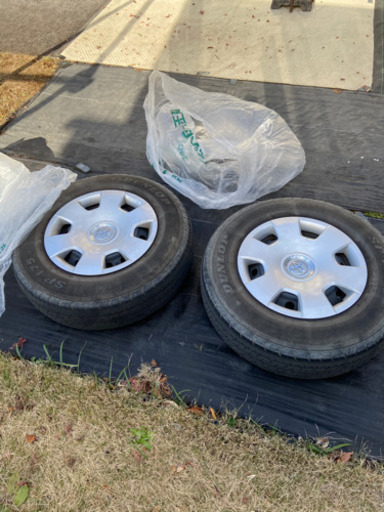 純正ハイエースタイヤホイールセット4本　ジャンク195/80R/15