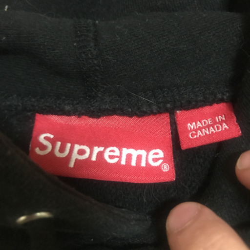 supremeボックスロゴパーカー