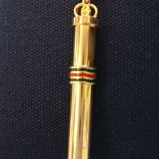 GUCCI 香水ネックレス 珍しい(劇レア)