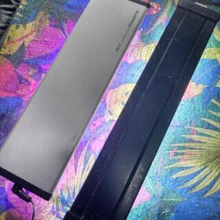 【お取引中、受付停止】30センチ水槽 LED照明　2セット