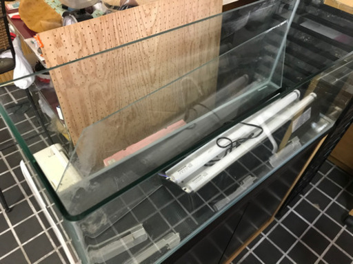 水槽　台　濾過機　熱帯魚　鑑賞