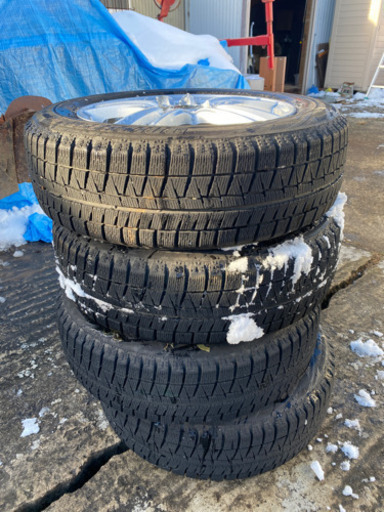 スタッドレスタイヤ4本セート175/65R15