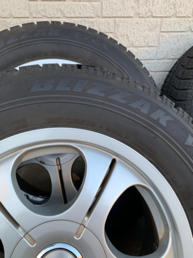 【取引先決定】スタッドレスタイヤ【ブリヂストン】美品！ブリザック 215/65/R16  アルミホイール付き4本