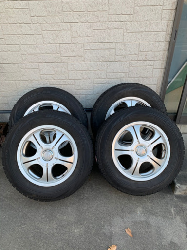 【取引先決定】スタッドレスタイヤ【ブリヂストン】美品！ブリザック 215/65/R16  アルミホイール付き4本