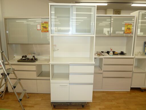 k110☆食器棚・レンジボード☆松田家具☆幅880㎜☆良品☆近隣配達、設置可能