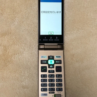 ほぼ新品 2020年11月購入 かんたんケータイ KYF38 シャンパンゴールド