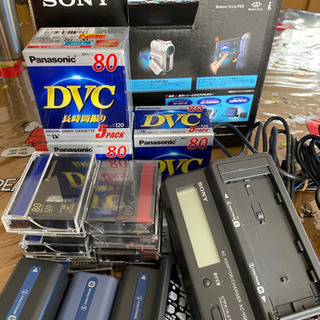 SONY ソニー ビデオカメラ DCR‐PC105Kの画像