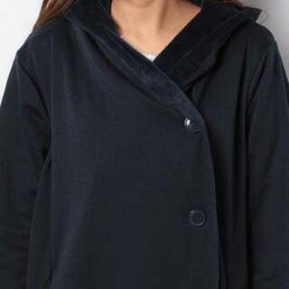 新品タグ付☆マーブルワルツ☆あたたかな裏シャギーフードトッパー３つボタン♪ネイビーMの画像