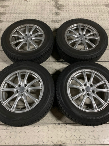 ハリアー用！スタッドレスタイヤ4本セット　17インチアルミホイール付　ハリアー、RAV4、エクストレイル