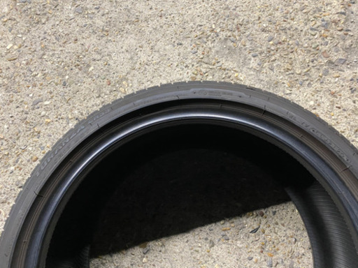 ブリヂストン　タイヤ　225/40r18 255/35r18