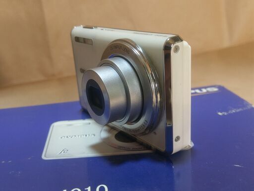 オリンパス デジタルカメラ FE-4010 トライアングル三脚セット