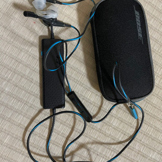 bose ノイズキャンセラー機能付き　イヤホン