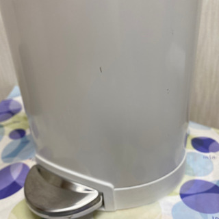 simple human ゴミ箱の画像