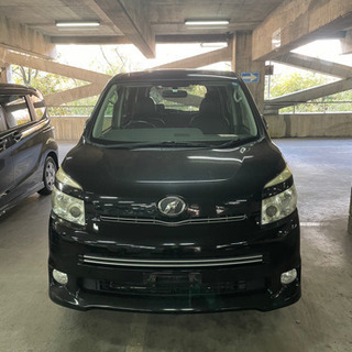 自社ローン可　ヴォクシー　voxy ZS 黒　8人乗り