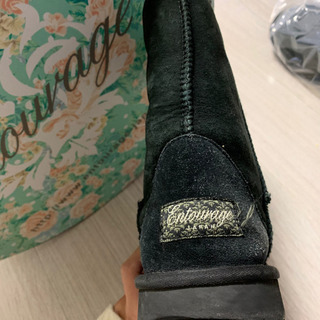 ムートンブーツ　アントラージュ