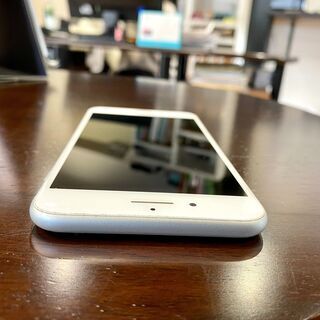 【決まりました】iphone8 plus 本体 256GB 送料込み simフリー 送料無料！の画像