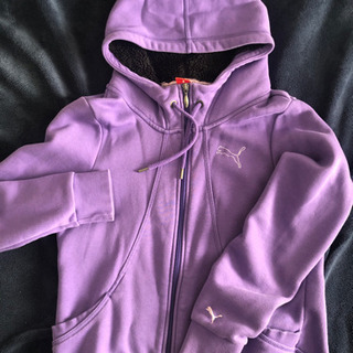 パーカー　プーマ