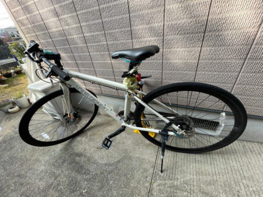 ルイガノ　クロスバイク　自転車　LOUIS GARNEAN