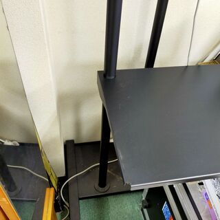 【テレビ37型+高さのある台付き】SHARP AQUOS　37型液晶テレビの画像