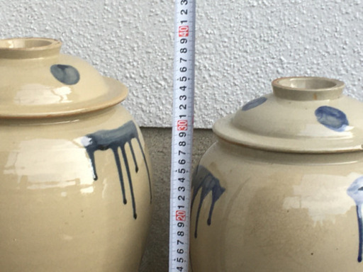 甕(味噌、漬物、醤油保管)