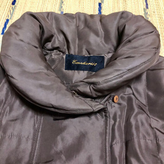 こげ茶のダウンコート　Ｌサイズ