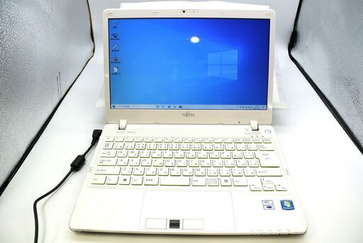 【新品SSD換装済】19999円★FUJITSU LIFEBOOK SH54/G Core i3-2350M 2.3GHz/8GB/SSD120GB/DVDRW/Wi-Fi/13インチ液晶/Win10/2