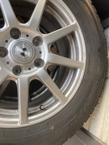 スタッドレスセット　グッドイヤーアイスナビ205／65R 16