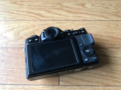 FUJIFILM X−T10 完動美品 カメラ