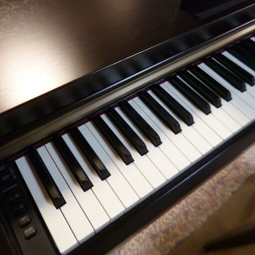 YAMAHA YDP-162 電子ピアノ　2016年製　　ペダル付　椅子付　ヘッドホン　