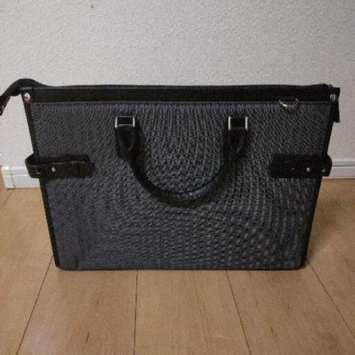 美品 A.O.S ビジネスバッグ
