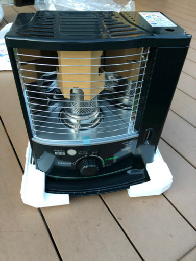 決まりました！未使用　　石油ストーブ