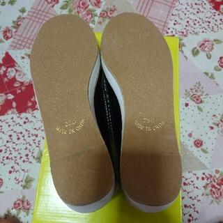 お話中！未使用23㌢ローファーの画像