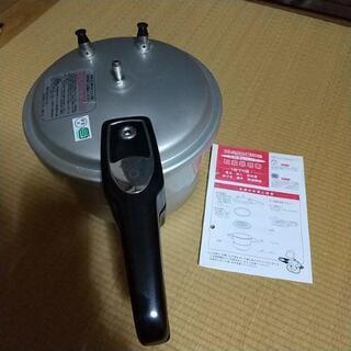 カクセーのアルミ圧力鍋(ジャンク)の画像