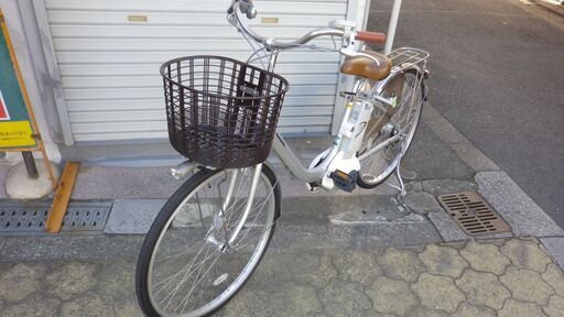 パナソニック製リサイクル電動自転車　26インチ　シルバー　8.9Ah　税込売価￥52580