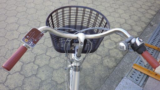 パナソニック製リサイクル電動自転車　26インチ　シルバー　8.9Ah　税込売価￥52580