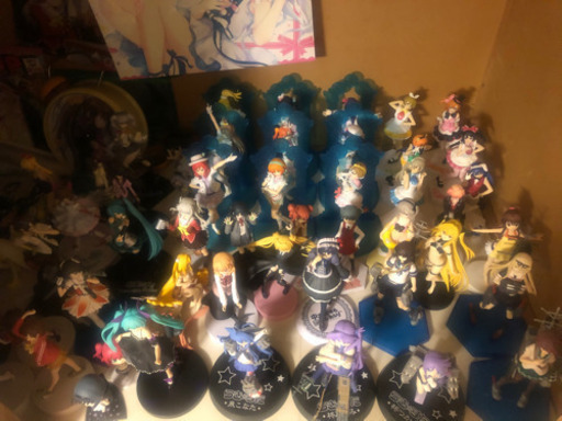 アニメグッズ　フィギュア　ポスター　同人　関連グッズ等