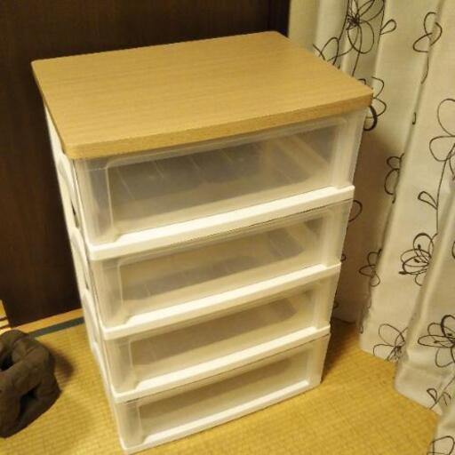 美品☆　衣類収納ケース　4段