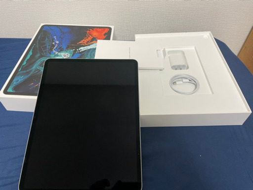 iPad Pro 12.9 シルバー 64GB 第三世代