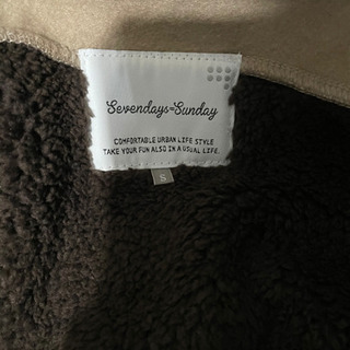 【超美品】SEVENDAYS SUNDAY 裏起毛コートの画像