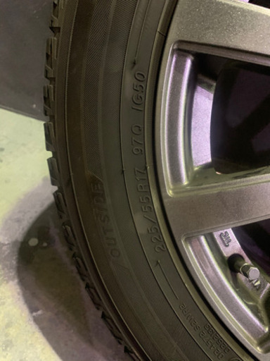 ヨコハマ225.55.17スタッドレス