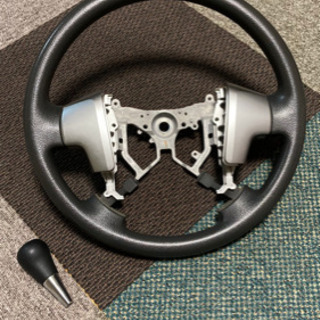200系ハイエース純正ステアリング、シフトノブ