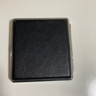 薄型マルチケース