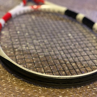 硬式テニスラケットの画像