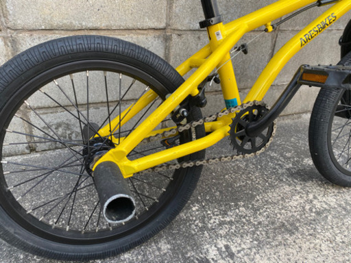 ARES16インチ　BMXバイク